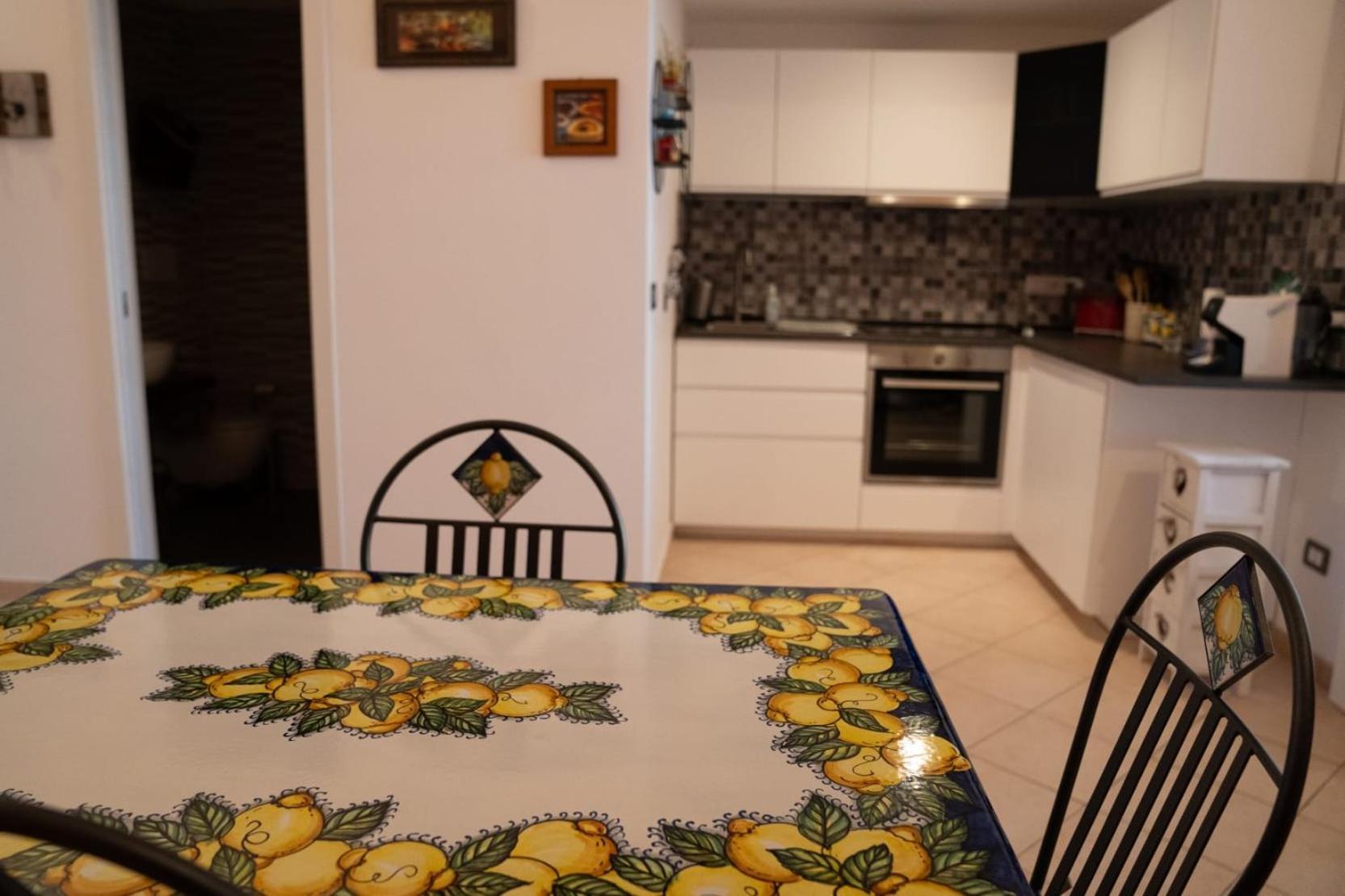 La Solution 2023 Apartment Vico Equense Luaran gambar